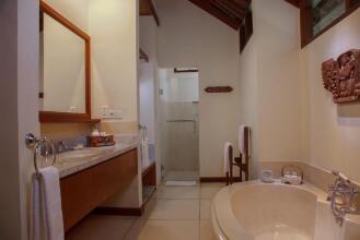 Tandjung Sari Hotel