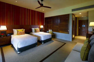 Cinnamon Bentota Beach