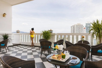 Daphovina Hotel Nha Trang (Ex  Aston Nt)