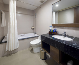 Daphovina Hotel Nha Trang (Ex  Aston Nt)