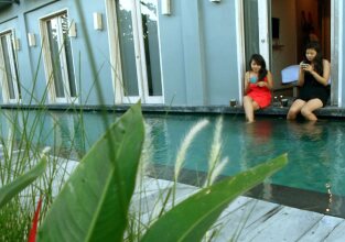 Frii Bali Echo Beach