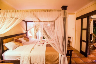 Nugraha Lovina Seaview Resort & Spa