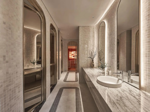 La Siesta Premium Saigon Central