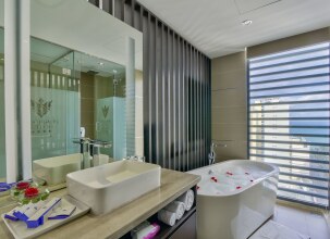 Poseidon Nha Trang Hotel