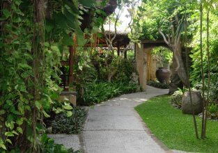 Hotel Puri Bambu
