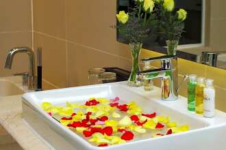 Rosaka Nha Trang Hotel