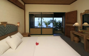Nugraha Lovina Seaview Resort & Spa