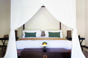Kayumanis Sanur / Villas & Spa