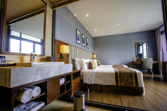Boton Blue Hotel & Spa Nha Trang