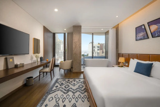 Golden Lotus Grand Hotel Da Nang