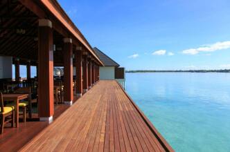 Summer Island Maldives