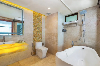 Mandila Beach Hotel Danang