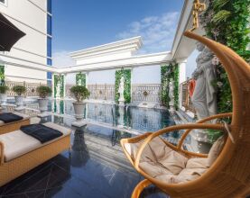 Monarque Hotel Danang