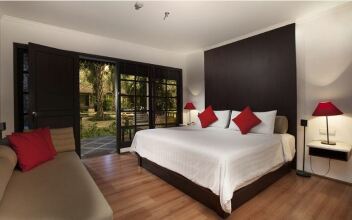 Segara Village Hotel