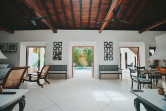 Villa 32 Middle Street