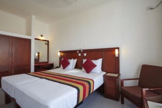 Coral Sands Hotel