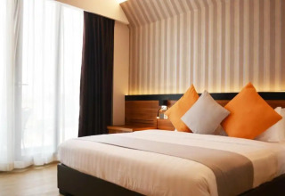 Triton Prestige Seaview & Spa