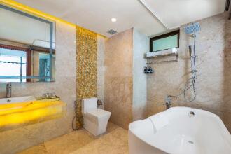 Mandila Beach Hotel Danang