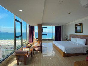 Happy Light Hotel Nha Trang