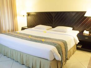 Legian Paradiso Hotel