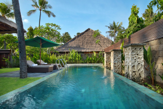 Legian Beach Hotel