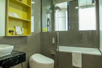 Swarn By Hawks Hotels (Ex. Clarks Exotica Kamadhoo Maldives)
