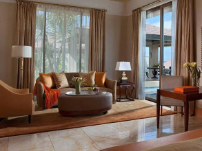 Mulia Villas