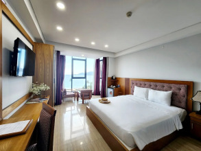 Happy Light Hotel Nha Trang