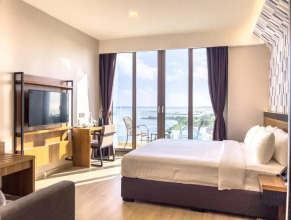 Triton Prestige Seaview & Spa