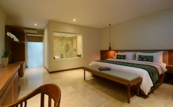 Japa Suites & Villas