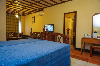 Grand Oriental Hotel