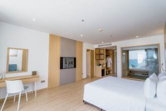 Aquamarine Resort Hotel Cam Ranh