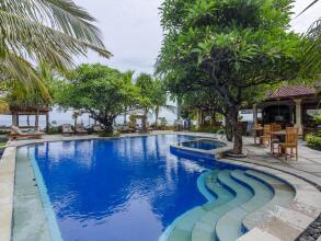 Arya Amed Beach Resort