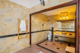 Diamond Bay Resort & Spa Nha Trang