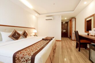 Paris Nha Trang Hotel