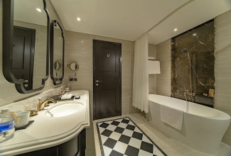 Potique Hotel Nha Trang