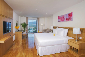 Rosaka Nha Trang Hotel