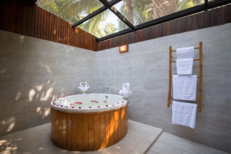 Diamond Bay Resort & Spa Nha Trang