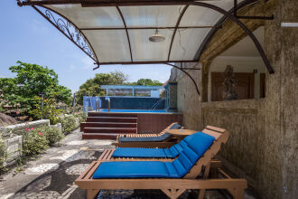Parigata Villas Resort