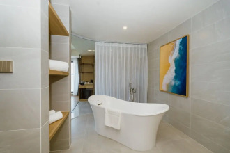 Aquamarine Resort Hotel Cam Ranh