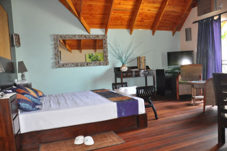 Le Relax Beach House - La Digue