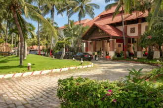 Sea Lion Beach Resort & Spa
