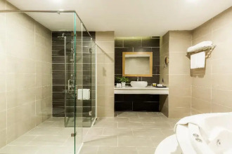 Muong Thanh Luxury Khanh Hoa Hotel