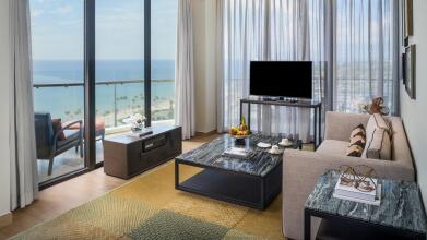 Intercontinental Phu Quoc Long Beach Resort