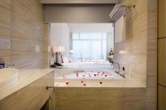 Diamond Bay Hotel Nha Trang