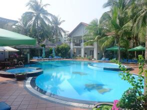 Canary Beach Resort