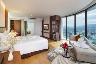 Regalia Gold Nha Trang