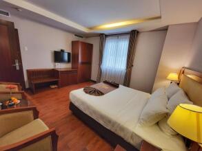 Aristo Saigon Hotel