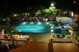 Sandhills Beach Resort & Spa