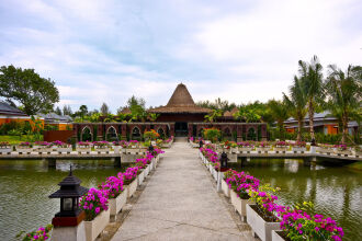 Beyond Resort Khaolak